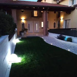 Sotto Il Portico , Tezze sul Brenta Italia