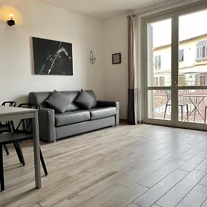  Apartment Borgo Guelfo I Italien