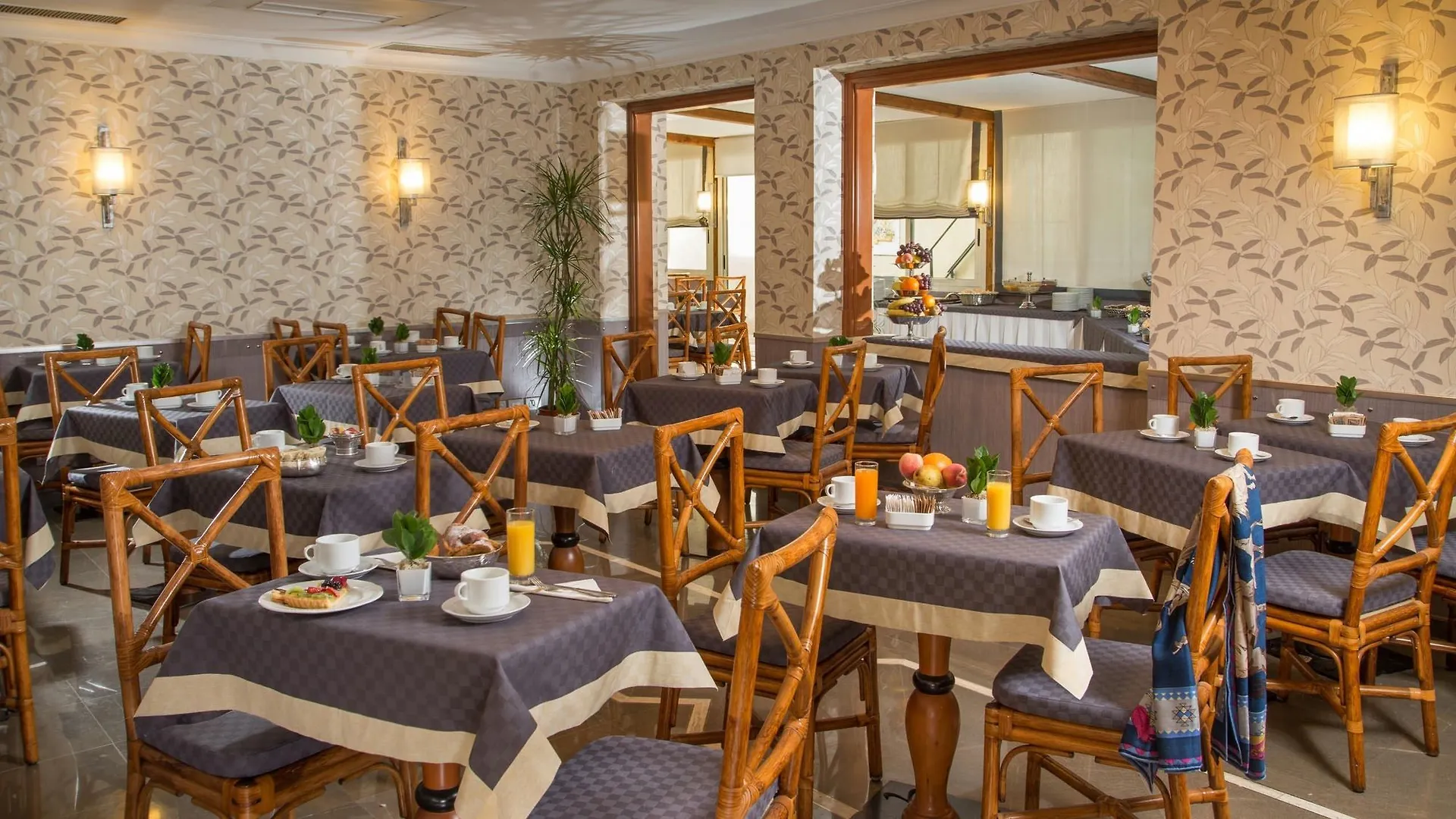 Hotel Santa Costanza By Omnia Hotels Rome 4*,